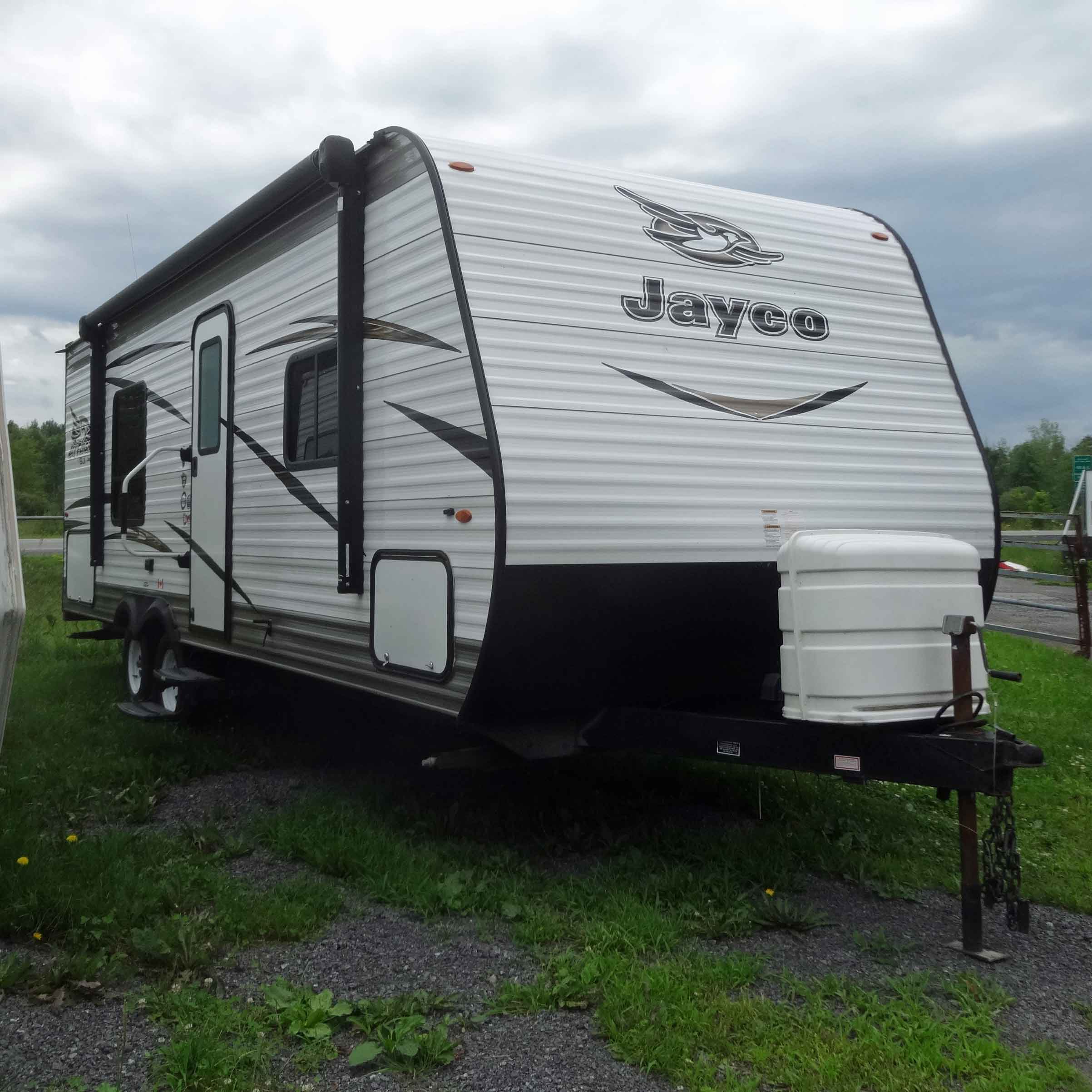 Sold 2018 232RB Jay Flight SLX by Jayco | Ingleside Trailer Sales Ltd.